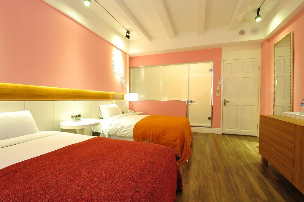 Young Motel T'ai-tung Habitación foto
