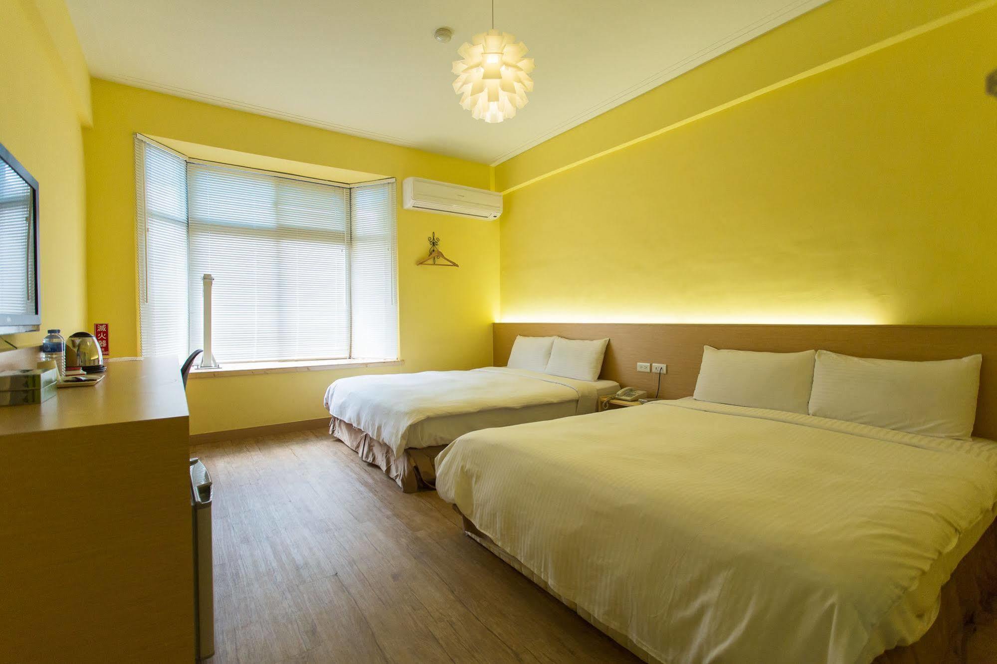 Young Motel T'ai-tung Exterior foto